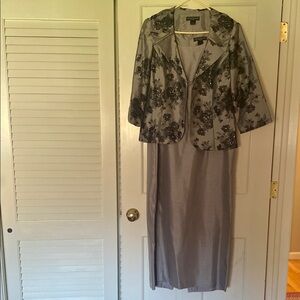 Jessica Howard Silver Floral Jacket Dress